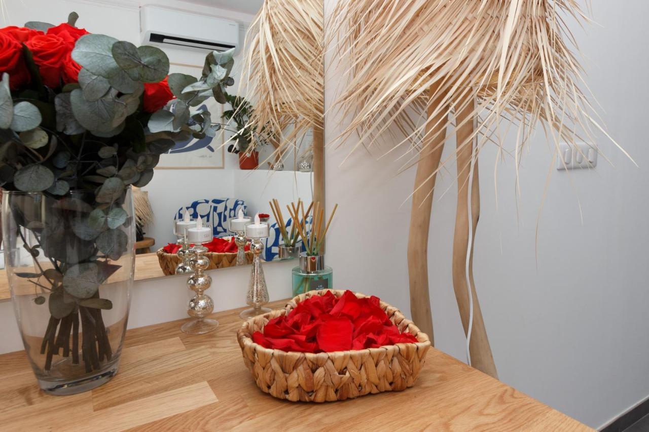 Casa Amor & Spa, Appartement Suite Jacuzzi & Piscine Chauffee Montfort-sur-Argens Extérieur photo