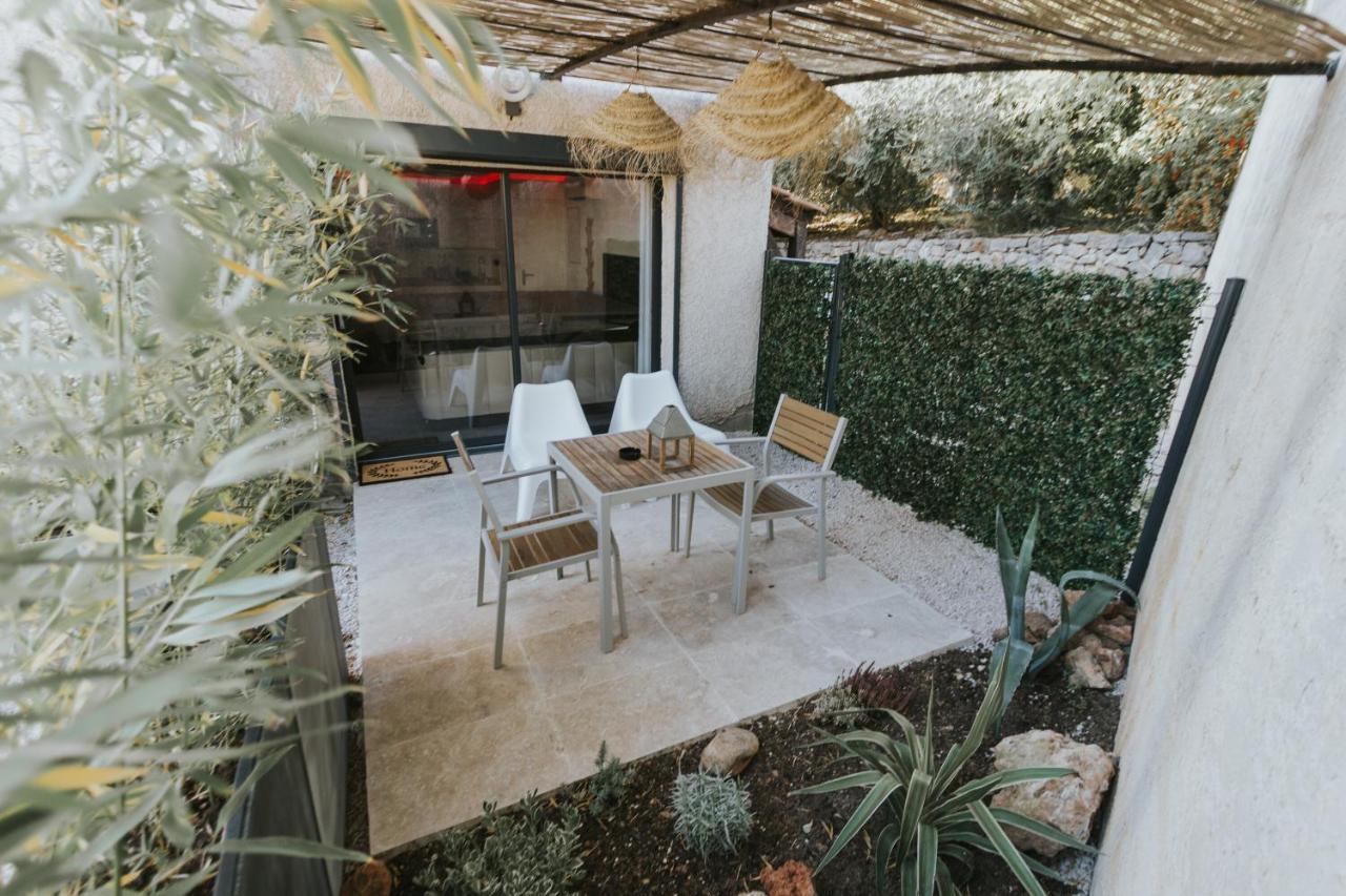 Casa Amor & Spa, Appartement Suite Jacuzzi & Piscine Chauffee Montfort-sur-Argens Extérieur photo